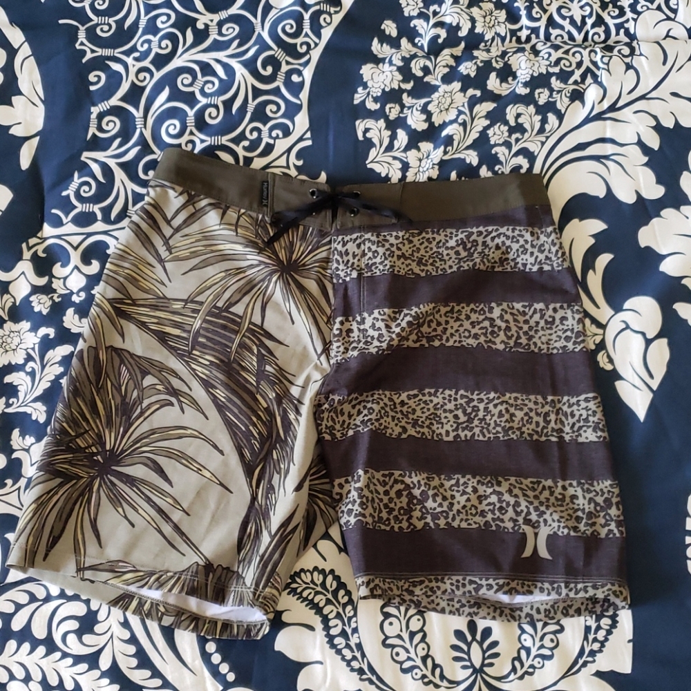 Hurley Phantom boardshorts